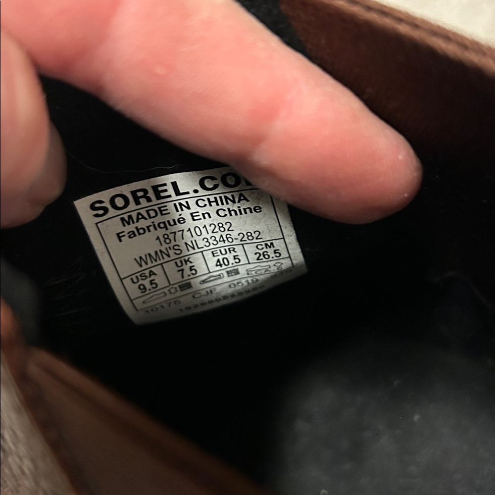 SOREL Joan of Arctic II Wedge Chelsea Lug Sole Boots, Burro Brown, Size 9.5 - Picture 11 of 12